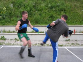Poletni kamp boks kikboks MMA